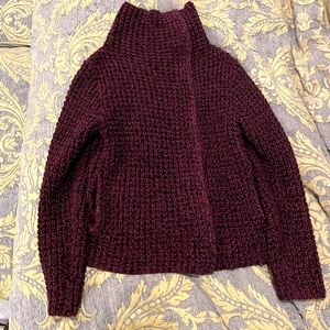 Gap maroon and black cardigan